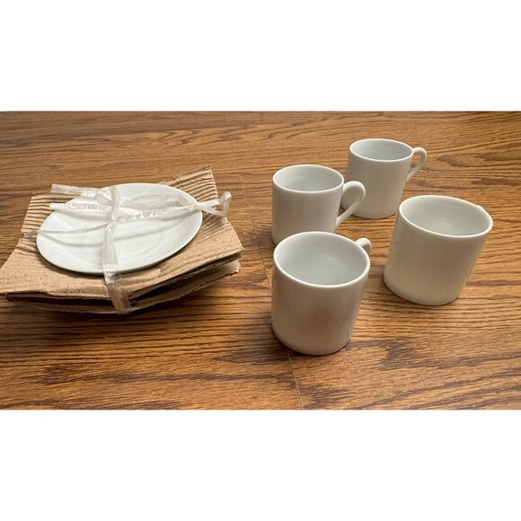 VINTAGE BENJAMIN & MEDWIN 8 PIECE‎ WHITE DEMITASSE ESPRESSO SET 4 CUPS/4 SAUCERS - Picture 3 of 7